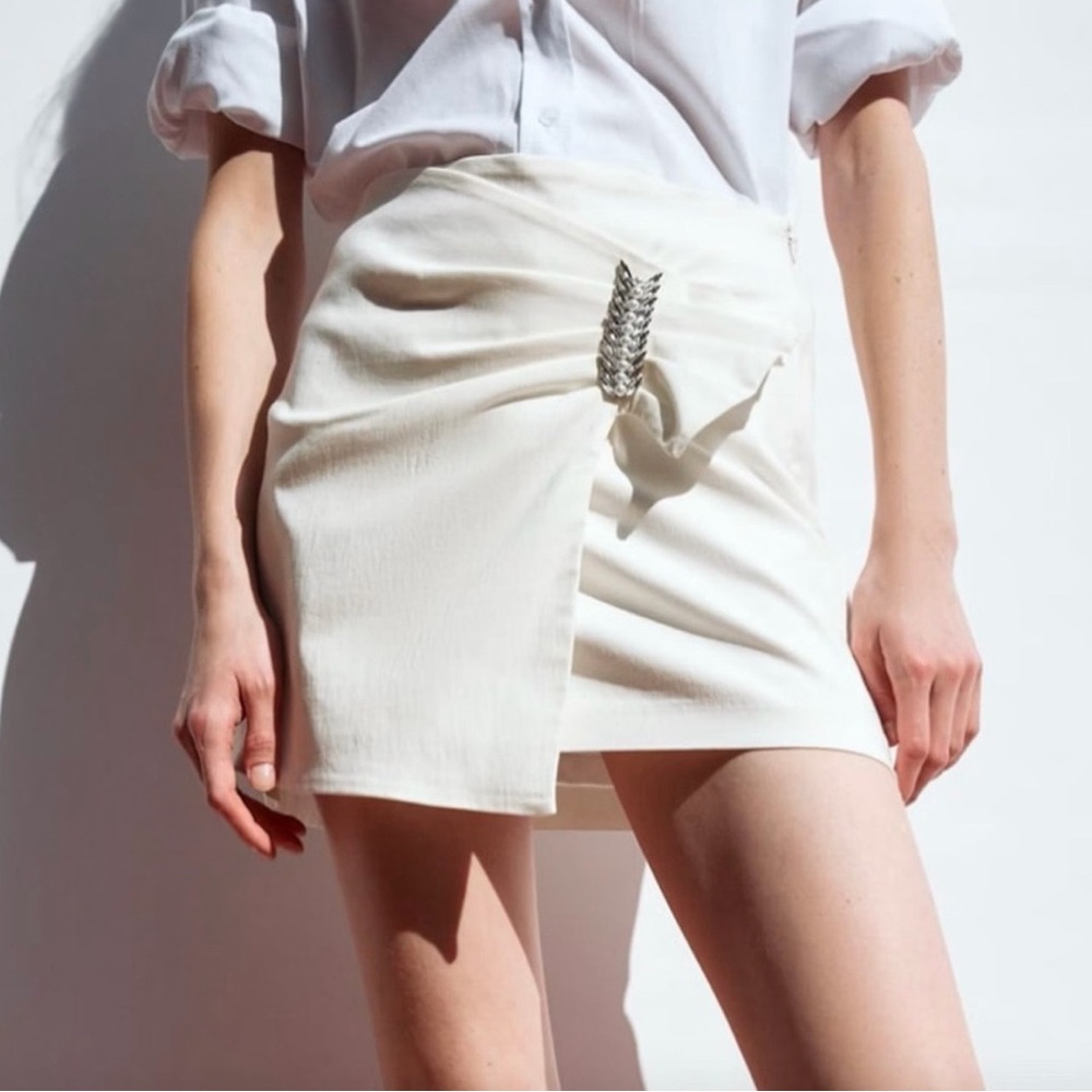 Zara Cream Mini Skirt with Silver Detail